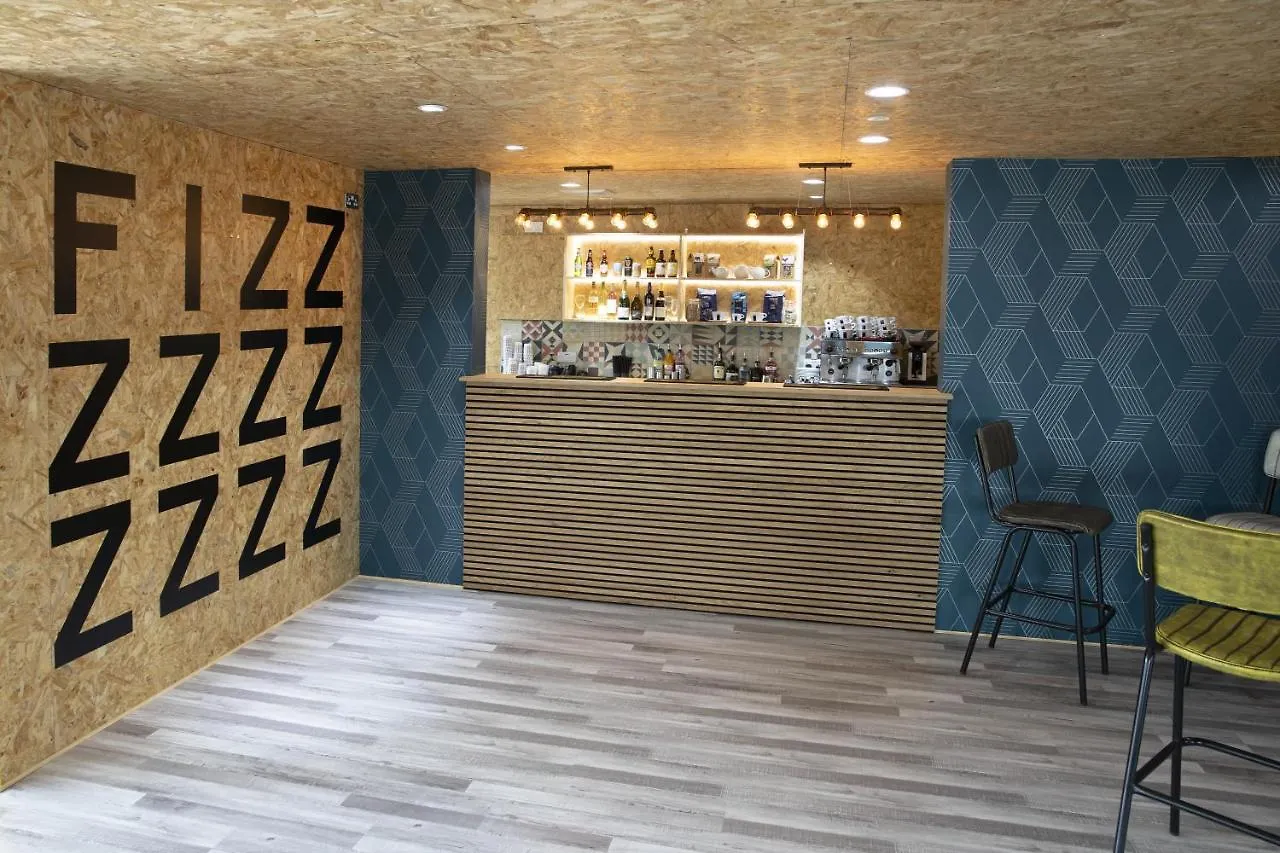 فندق Snoozebox Olympic Park لندن