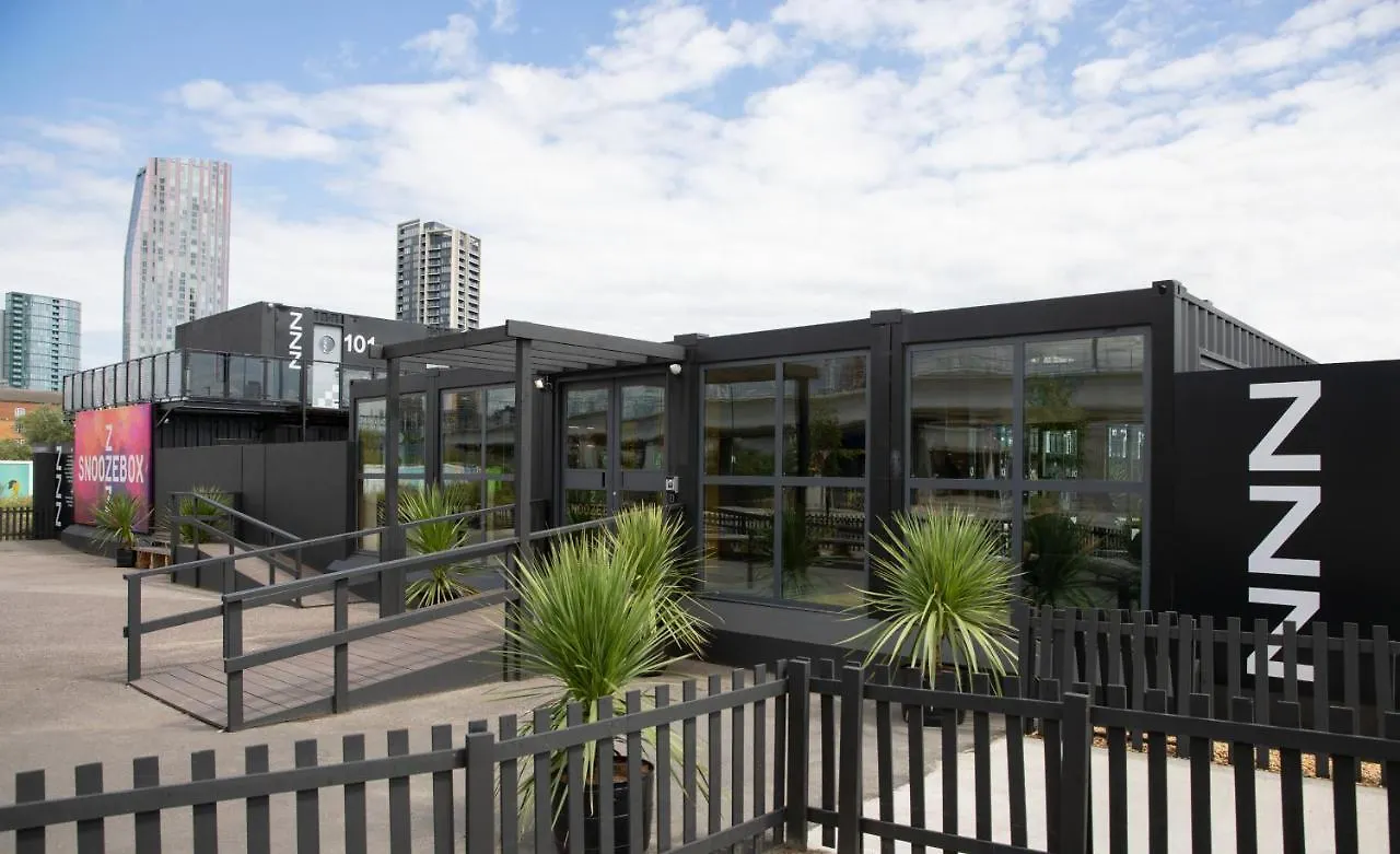فندق Snoozebox Olympic Park لندن 0*,  المملكة المتحدة